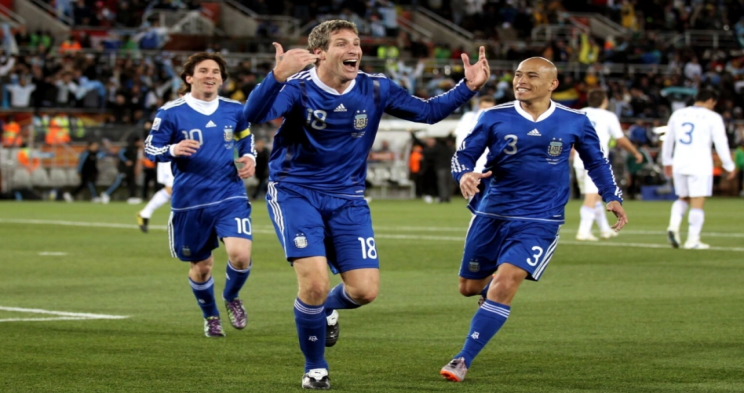 森卡洛斯vs泽伦顿直播_全方位高清森卡洛斯vs泽伦顿直播_高清直播森卡洛斯vs泽伦顿直播-24直播